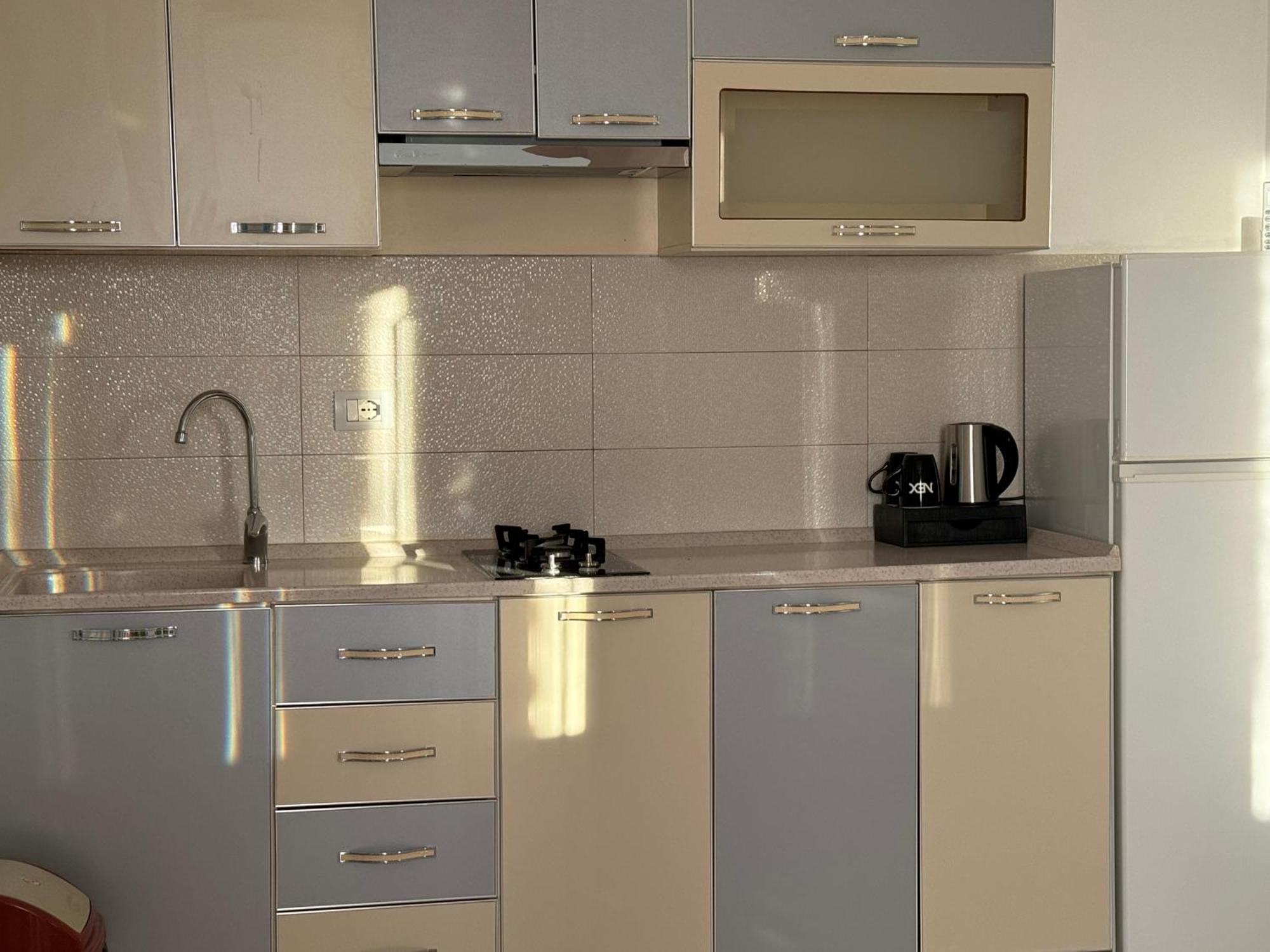 KuneVain Guest House Lezhë Extérieur photo